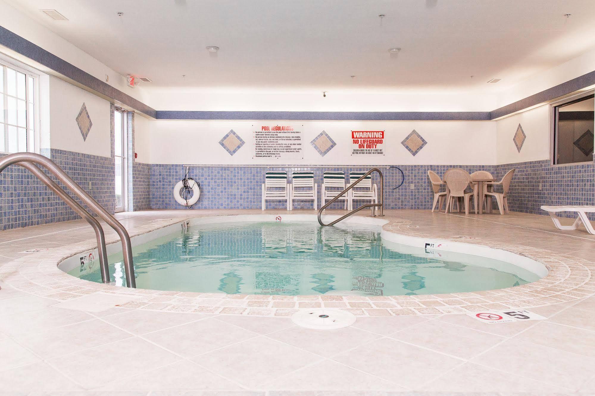 Countryside Suites Lincoln I-80 Extérieur photo